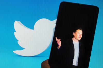 Twitter a serious danger for traditional media to control the narrative — Musk