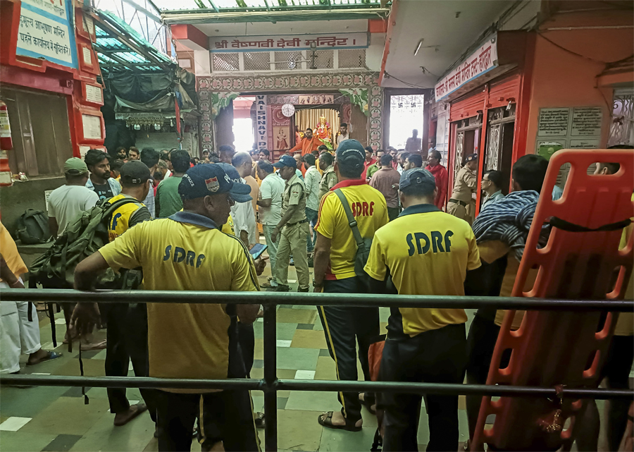 6 dead, 28 injured in stampede at Haridwar's Mansa Devi temple; magisterial probe ordered