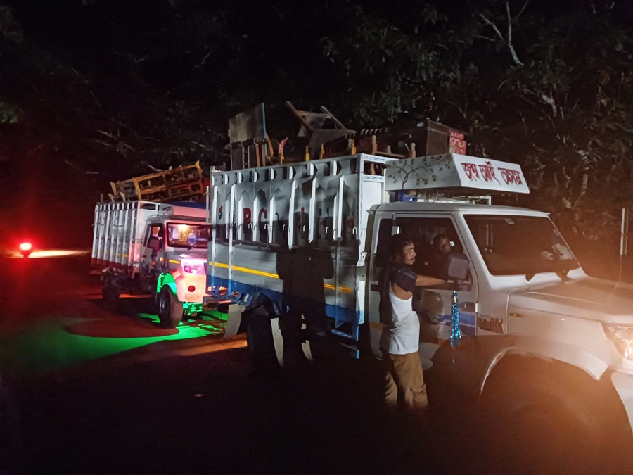 Niuland turns back 200 vehicles carrying evicted individuals from Assam