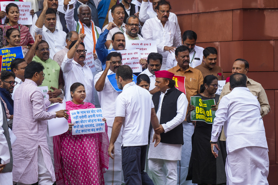 Monsoon session: Protests over Bihar's SIR rock Parliament, washout of proceedings in LS, RS