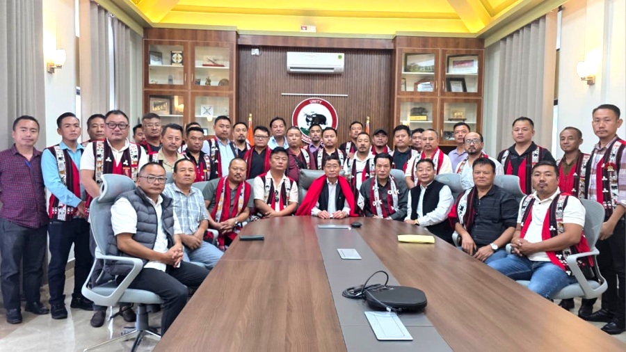 Ao Lanur Telongjem calls on Nagaland Chief Secretary Sentiyanger Imchen
