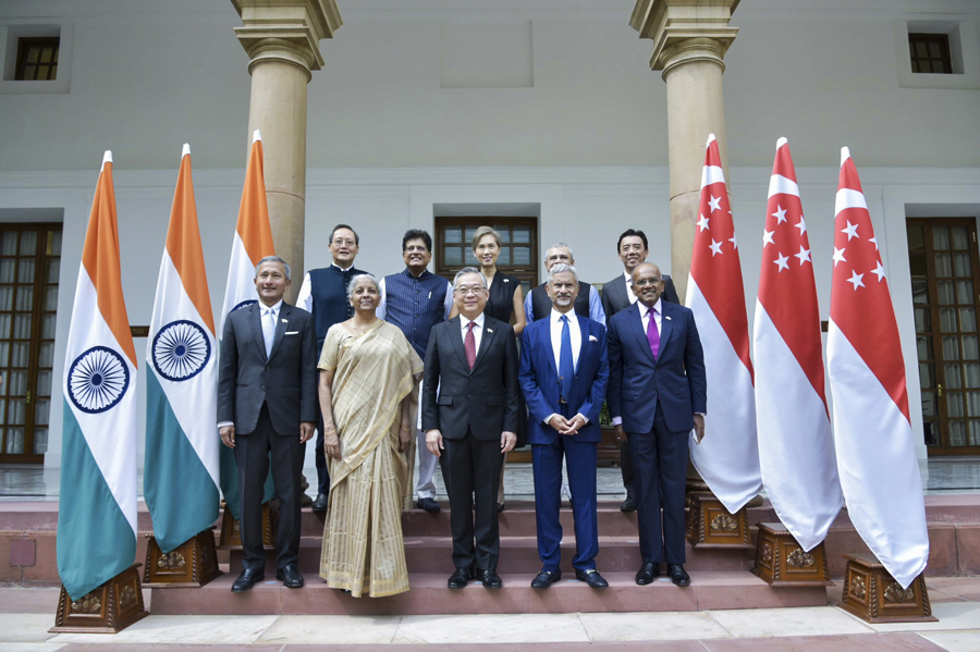 India, Singapore agree to expand cooperation in key areas