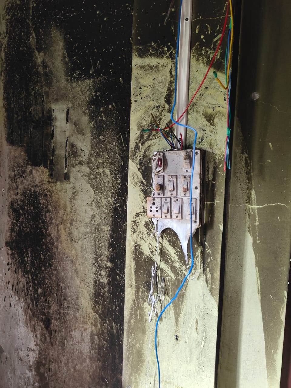 Short circuit causes fire in Dimapur’s Lhomithi Colony