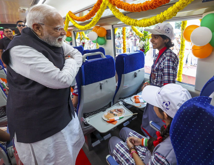 India fastest growing economy in world, says PM Modi