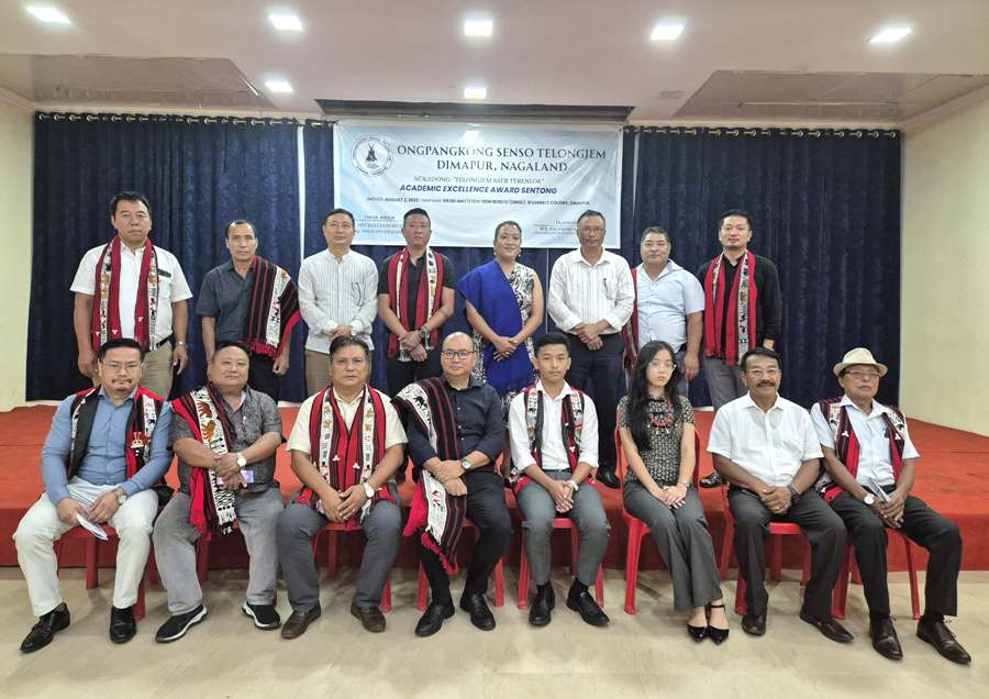 Ongpangkong Senso Telongjem Dimapur presents academic excellence awards