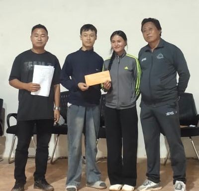 BADMINTON