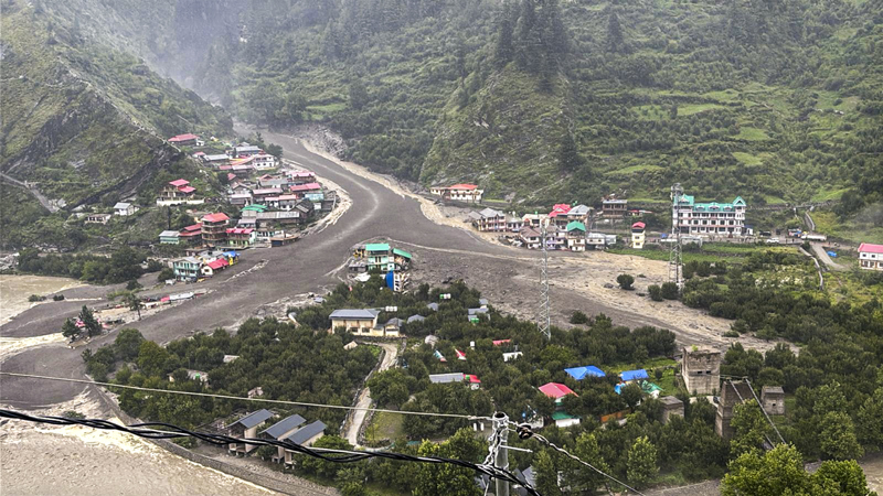 Uttarakhand: At least 4 killed as devastating flashfloods hit Dharali,more feared buried in debris
