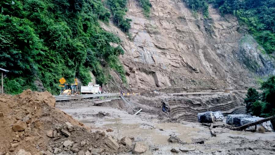 Nagaland: NH-29 stretch partially reopened for traffic after landslides