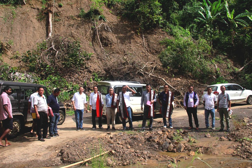 Ao Senden, Lotha Hoho seek assurance on stalled T-01 to Mangmetong road project