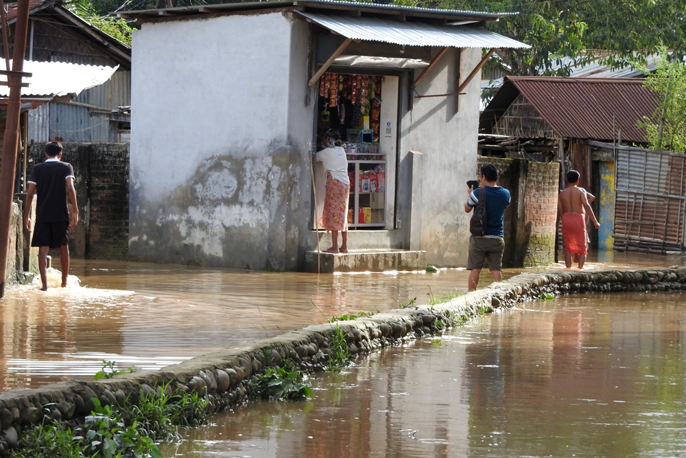 Heavy rain floods Dimapur colonies, major rivers cross danger mark