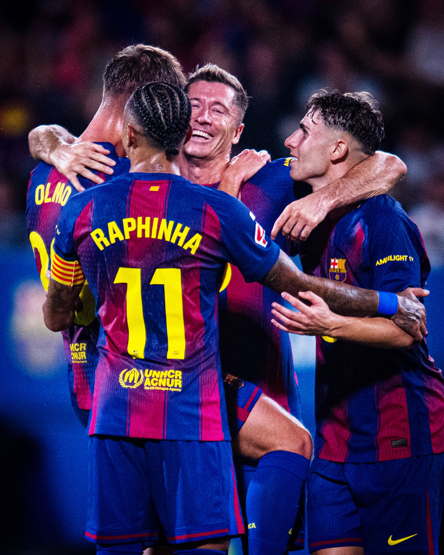 Raphinha, Lewandowski, Lopez grab two goals each as FC Barcelona put six past Valencia