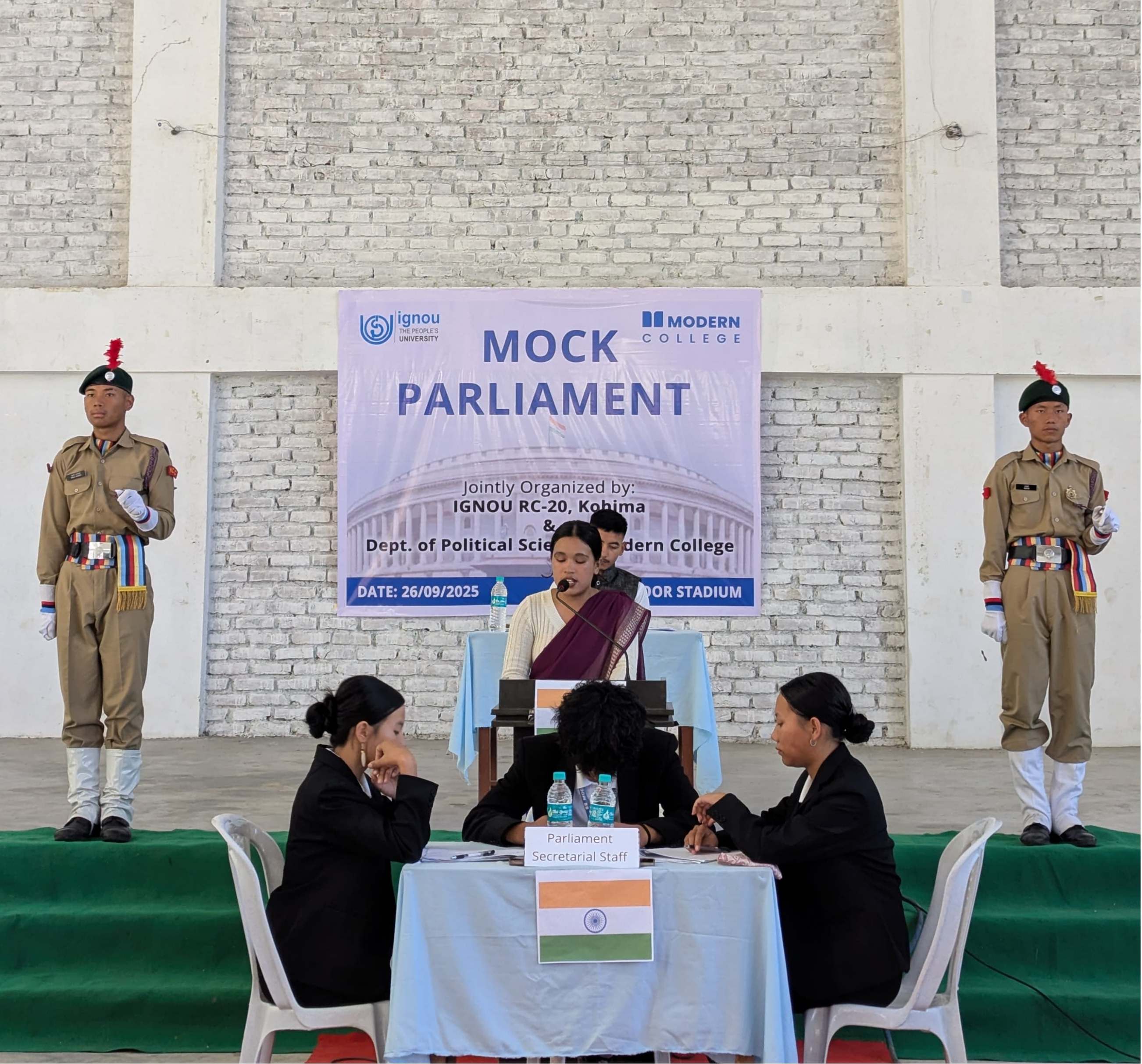 MODERN COLLEGE