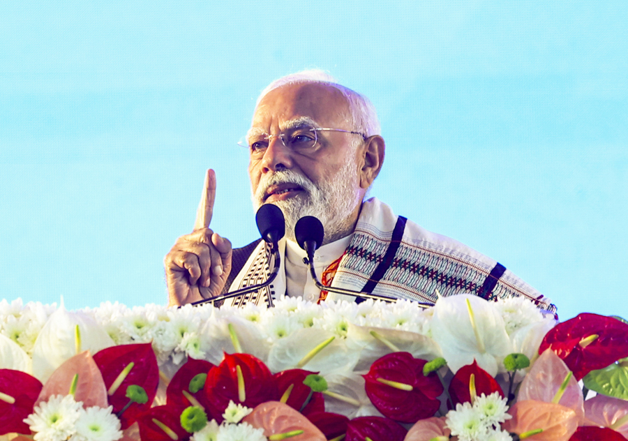 Want to make Manipur symbol of peace, prosperity: Modi