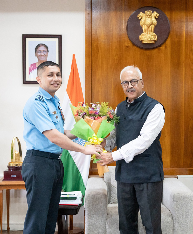 Manipur honours Vir Chakra awardee Rizwan Malik with INR 10 lakh award