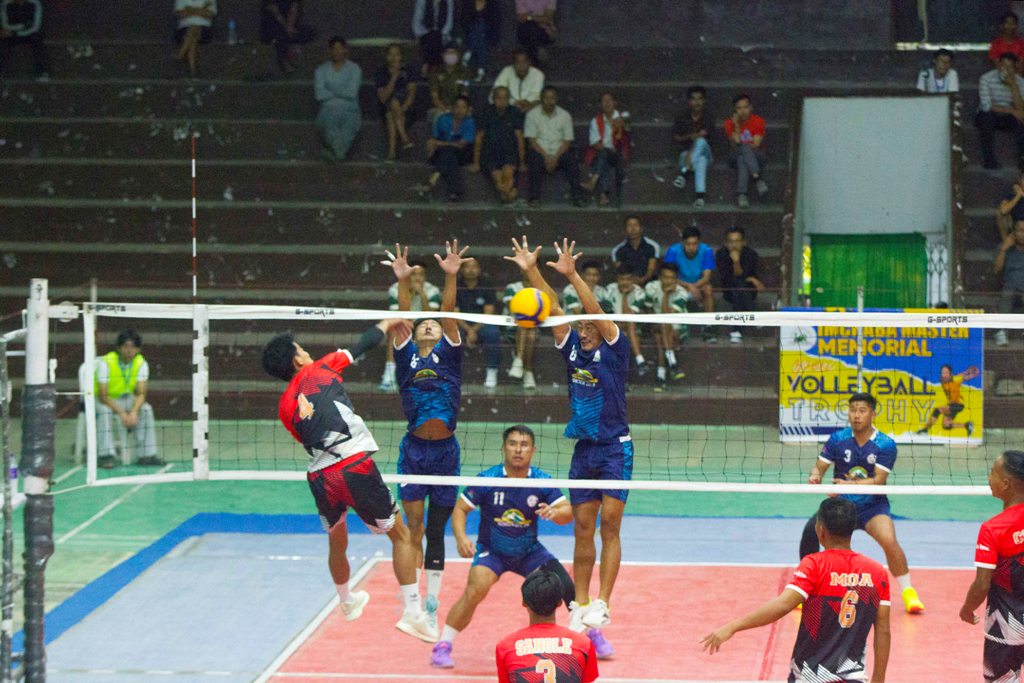 VOLLEYBALL