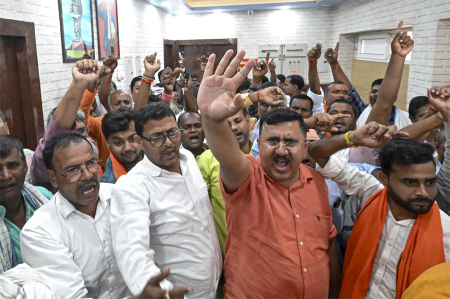 BJP names 71 candidates for Bihar polls; speaker dropped, Dy CM to contest after over a decade