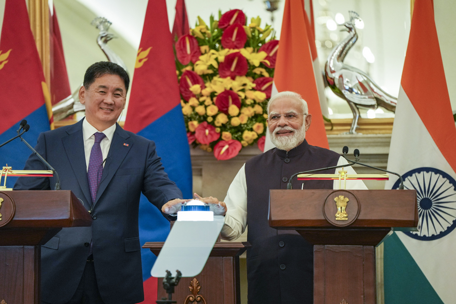 India reliable partner in Mongolia's development: PM Modi after hosting Mongolian president