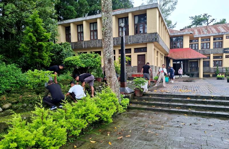 Cleanliness drive conducted at Kohima Raj Bhavan